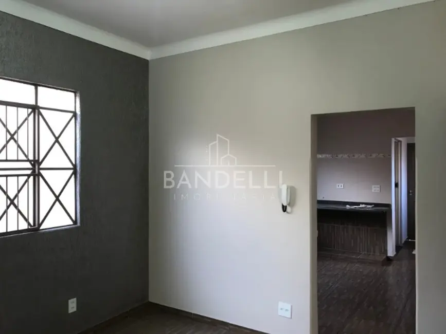 Sala Comercial à venda e para alugar, 135m2 em Centro, Araraquara - SP - imagem 9 Foto 9 de Sala Comercial à venda e para alugar, 135m2 em Centro, Araraquara - SP