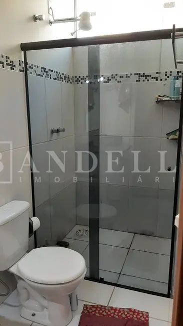 Casa com 2 quartos à venda, 99m2 em Araraquara - SP - imagem 8 Foto 8 de Casa com 2 quartos à venda, 99m2 em Araraquara - SP