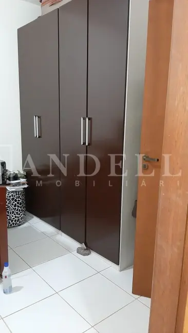 Casa com 2 quartos à venda, 99m2 em Araraquara - SP - imagem 9 Foto 9 de Casa com 2 quartos à venda, 99m2 em Araraquara - SP