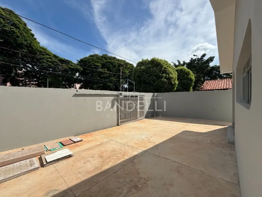 Casa com 4 quartos à venda, 189m2 em Vila Santana, Araraquara - SP - imagem 5 Foto 5 de Casa com 4 quartos à venda, 189m2 em Vila Santana, Araraquara - SP