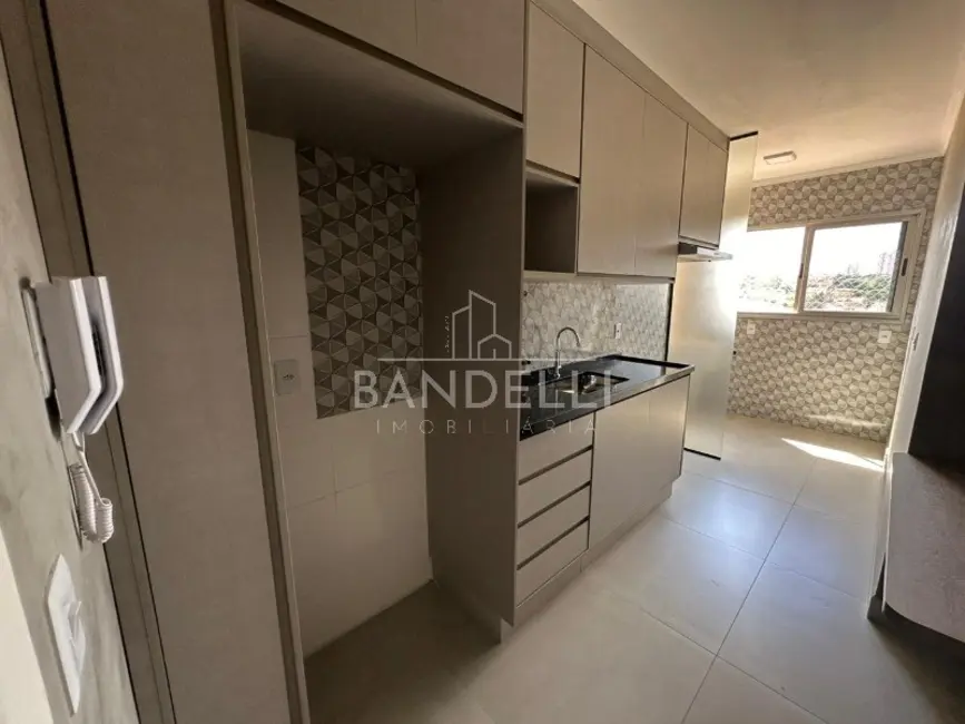 Foto 2 de Apartamento com 3 quartos à venda e para alugar, 97m2 em Vila Melhado, Araraquara - SP