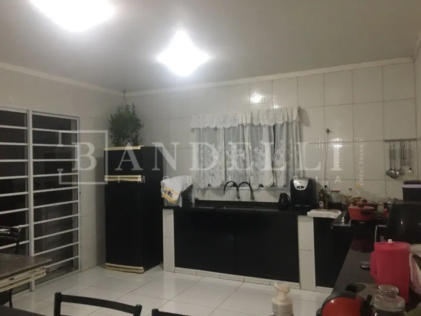 Foto 2 de Casa com 3 quartos à venda, 101m2 em Doutor Tancredo de Almeida Neves, Araraquara - SP