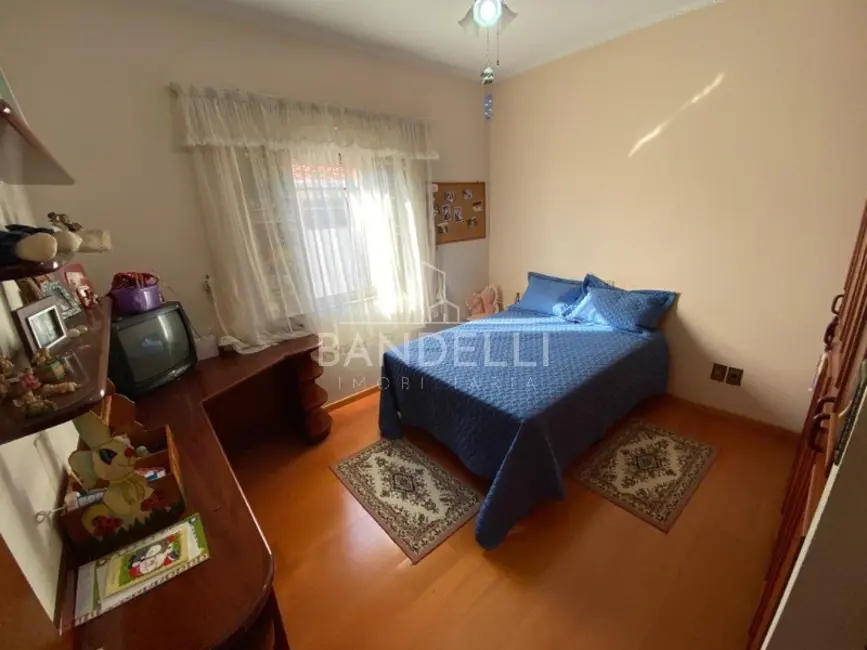 Casa com 4 quartos à venda, 285m2 em Vila José Bonifácio, Araraquara - SP - imagem 4 Foto 4 de Casa com 4 quartos à venda, 285m2 em Vila José Bonifácio, Araraquara - SP