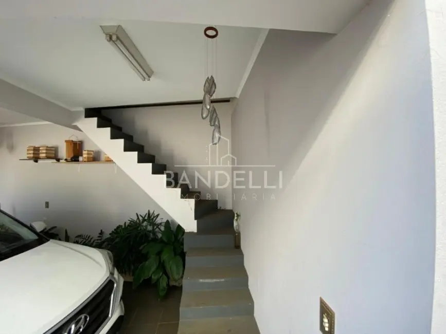 Casa com 4 quartos à venda, 285m2 em Vila José Bonifácio, Araraquara - SP - imagem 9 Foto 9 de Casa com 4 quartos à venda, 285m2 em Vila José Bonifácio, Araraquara - SP