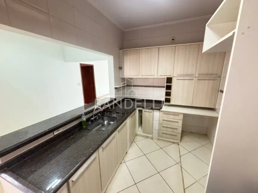 Casa com 3 quartos à venda e para alugar, 254m2 em Vila Harmonia, Araraquara - SP - imagem 7 Foto 7 de Casa com 3 quartos à venda e para alugar, 254m2 em Vila Harmonia, Araraquara - SP