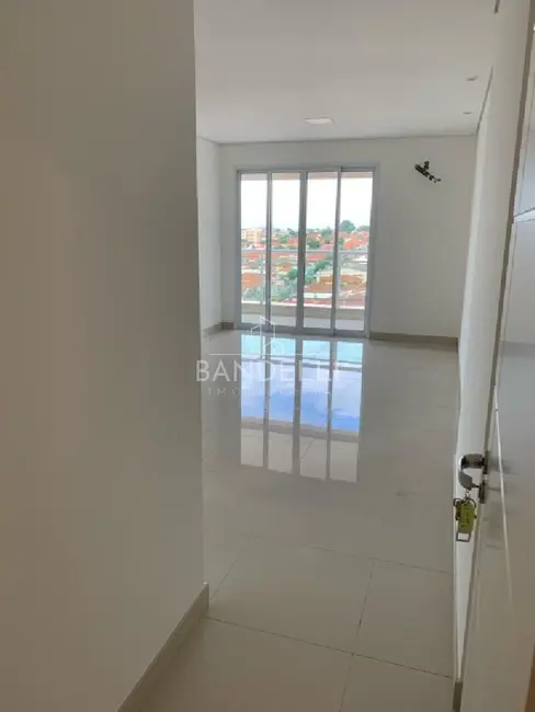 Foto 2 de Apartamento com 3 quartos para alugar, 120m2 em Centro, Araraquara - SP