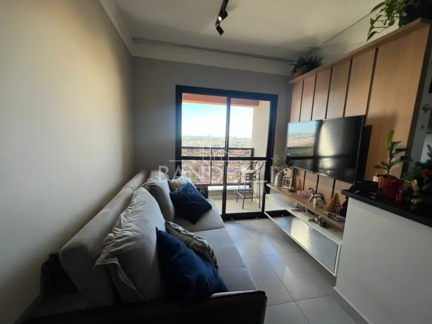 Foto 2 de Apartamento com 2 quartos para alugar, 68m2 em Centro, Araraquara - SP