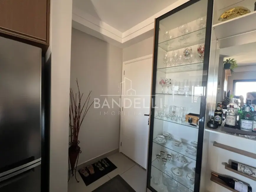 Foto 8 de Apartamento com 2 quartos para alugar, 68m2 em Centro, Araraquara - SP