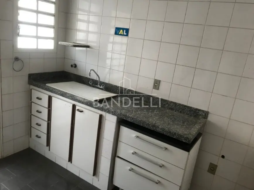 Sala Comercial à venda, 200m2 em Centro, Araraquara - SP - imagem 6 Foto 6 de Sala Comercial à venda, 200m2 em Centro, Araraquara - SP