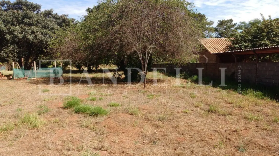 Foto 13 de Chácara à venda, 2250m2 em Chácara Velosa, Araraquara - SP