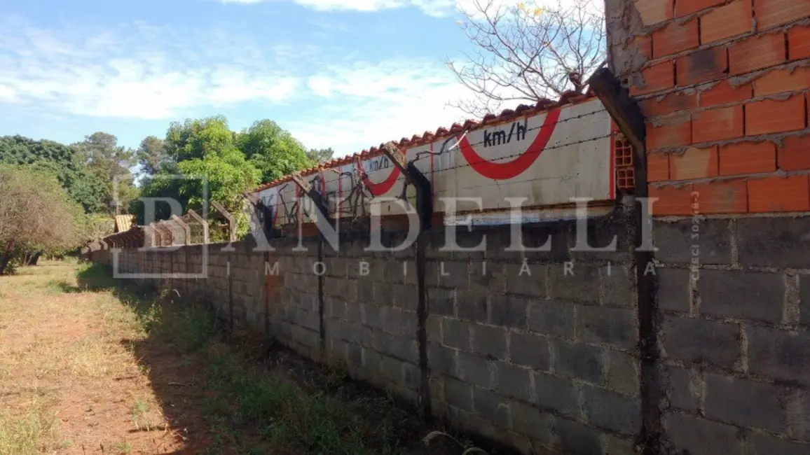 Foto 17 de Chácara à venda, 2250m2 em Chácara Velosa, Araraquara - SP