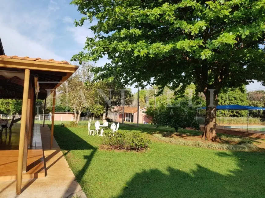 Chácara com 4 quartos à venda, 412m2 em Chácara Velosa, Araraquara - SP - imagem 6 Foto 6 de Chácara com 4 quartos à venda, 412m2 em Chácara Velosa, Araraquara - SP
