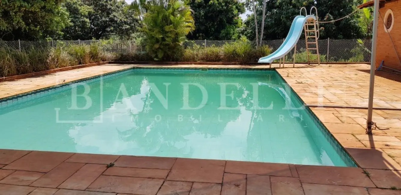 Chácara com 4 quartos à venda, 412m2 em Chácara Velosa, Araraquara - SP - imagem 7 Foto 7 de Chácara com 4 quartos à venda, 412m2 em Chácara Velosa, Araraquara - SP