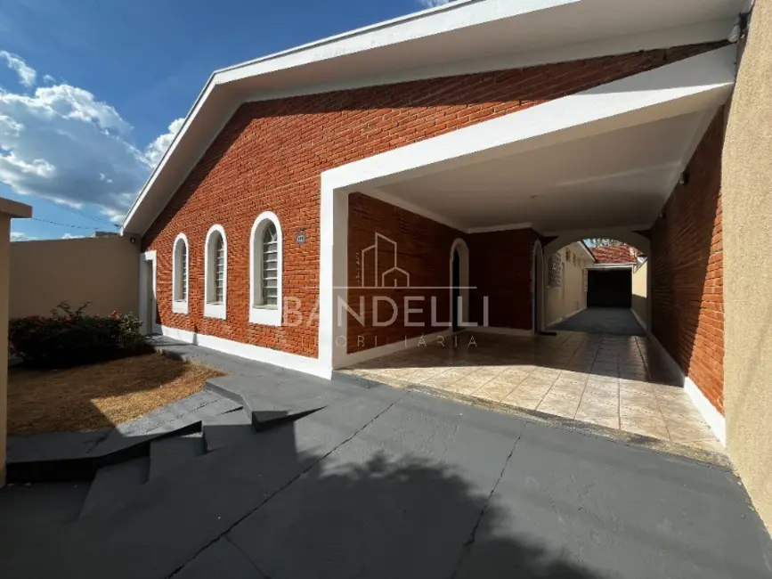 Foto 2 de Casa com 3 quartos para alugar, 260m2 em Vila Harmonia, Araraquara - SP