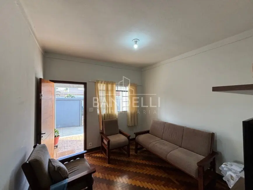 Casa com 2 quartos à venda, 93m2 em Vila Santana, Araraquara - SP - imagem 5 Foto 5 de Casa com 2 quartos à venda, 93m2 em Vila Santana, Araraquara - SP