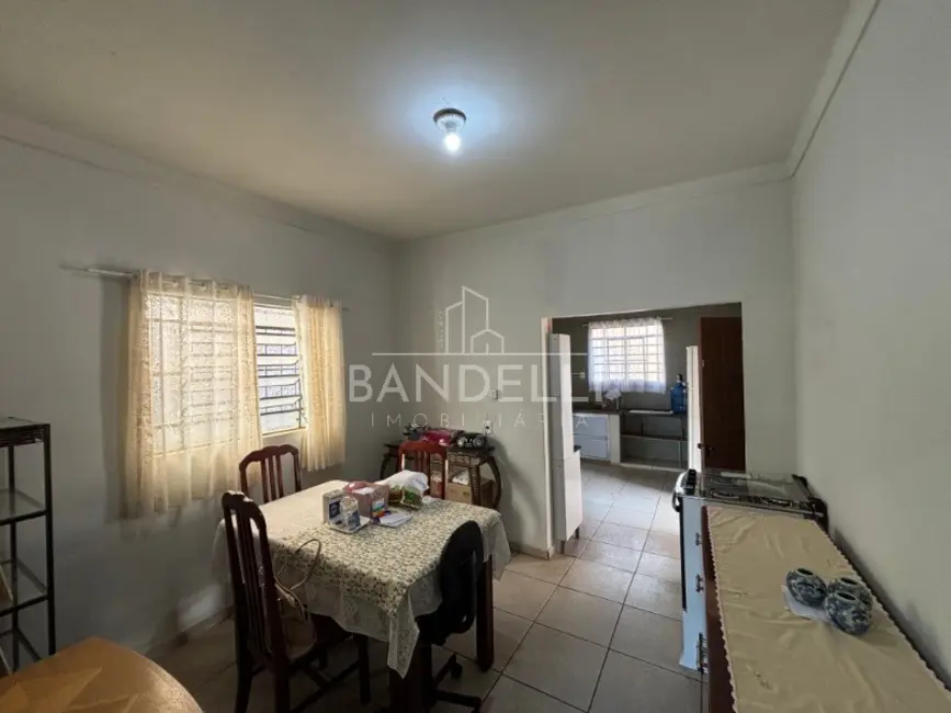 Casa com 2 quartos à venda, 93m2 em Vila Santana, Araraquara - SP - imagem 6 Foto 6 de Casa com 2 quartos à venda, 93m2 em Vila Santana, Araraquara - SP