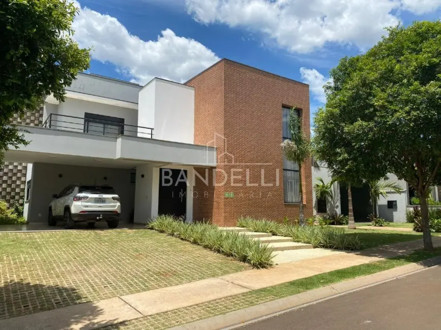 Casa de Condomínio com 3 quartos à venda, 672m2 em Araraquara - SP - imagem 3 Foto 3 de Casa de Condomínio com 3 quartos à venda, 672m2 em Araraquara - SP