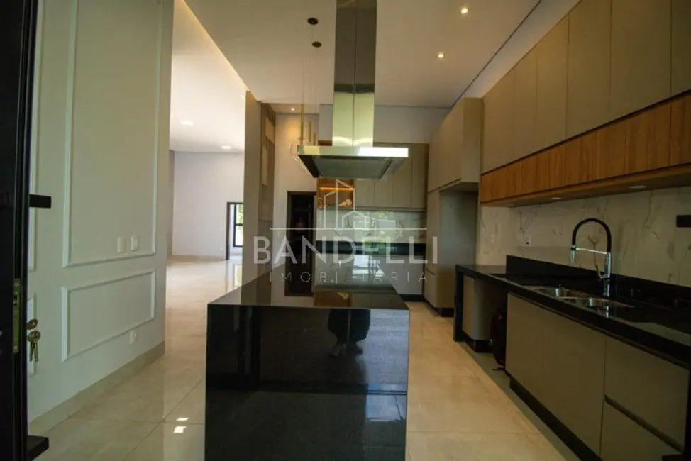 Casa de Condomínio com 3 quartos à venda, 200m2 em Araraquara - SP - imagem 7 Foto 7 de Casa de Condomínio com 3 quartos à venda, 200m2 em Araraquara - SP