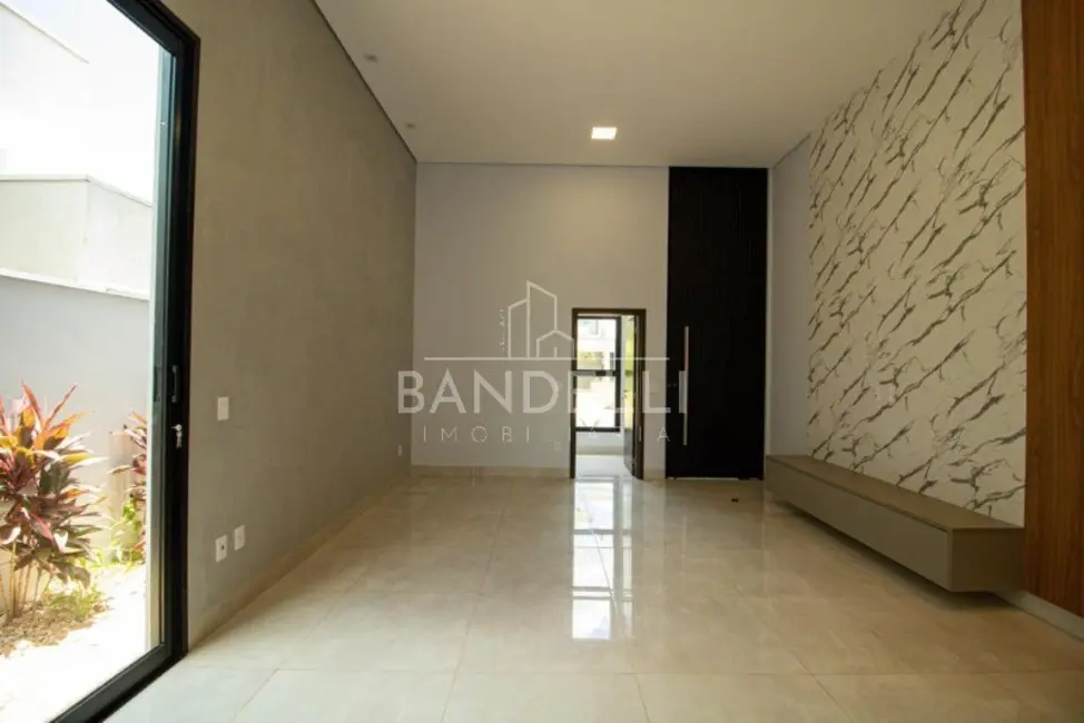 Casa de Condomínio com 3 quartos à venda, 200m2 em Araraquara - SP - imagem 4 Foto 4 de Casa de Condomínio com 3 quartos à venda, 200m2 em Araraquara - SP