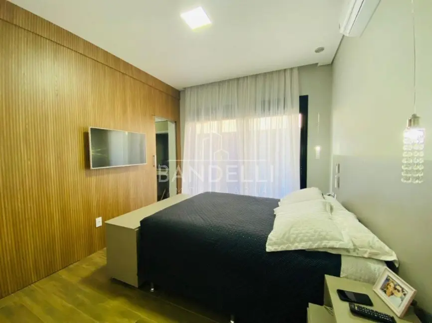 Casa de Condomínio com 3 quartos à venda, 205m2 em Araraquara - SP - imagem 8 Foto 8 de Casa de Condomínio com 3 quartos à venda, 205m2 em Araraquara - SP