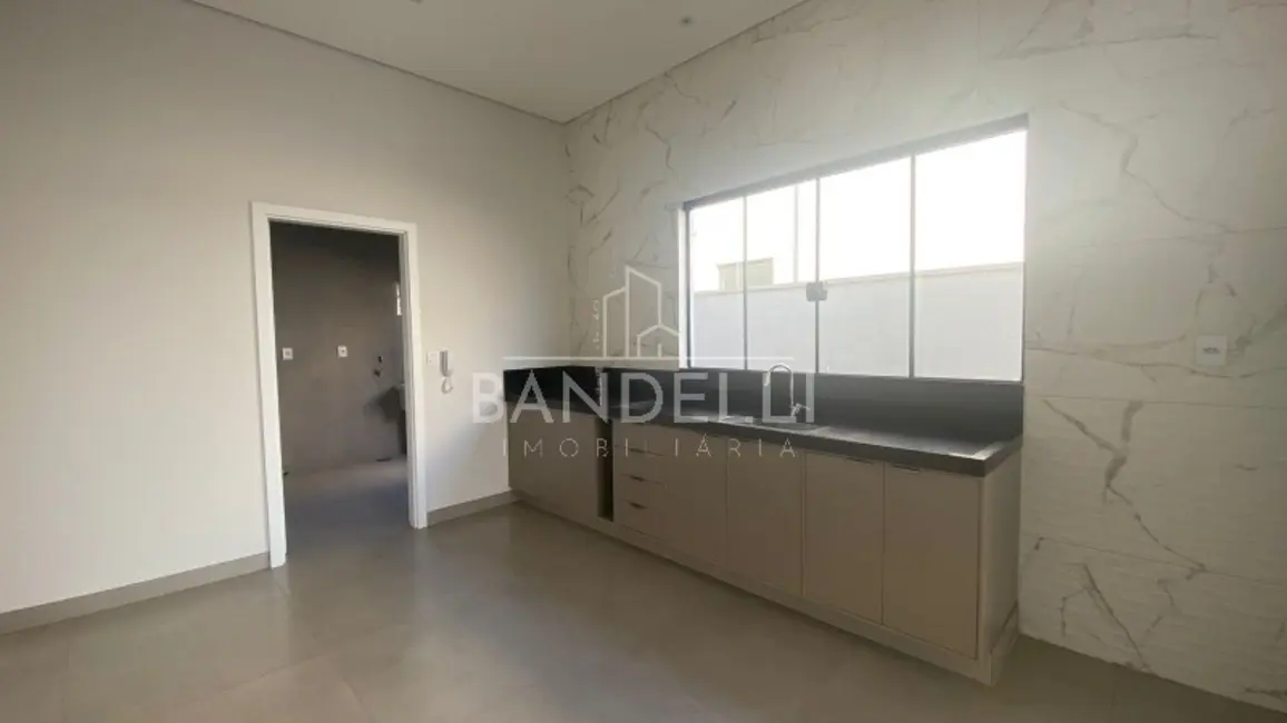 Casa de Condomínio com 3 quartos à venda, 198m2 em Araraquara - SP - imagem 5 Foto 5 de Casa de Condomínio com 3 quartos à venda, 198m2 em Araraquara - SP