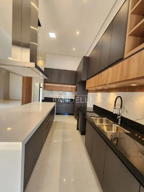 Foto 8 de Casa de Condomínio com 3 quartos à venda, 200m2 em Araraquara - SP