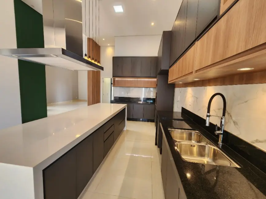 Foto 9 de Casa de Condomínio com 3 quartos à venda, 200m2 em Araraquara - SP