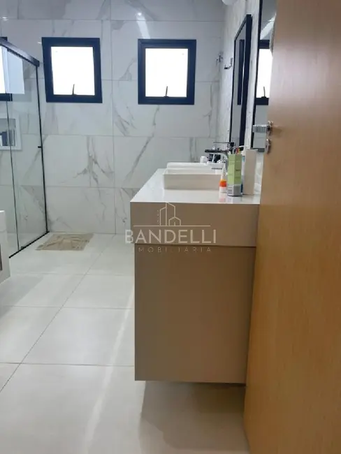 Casa de Condomínio com 3 quartos à venda, 247m2 em Condomínio Buona Vita, Araraquara - SP - imagem 8 Foto 8 de Casa de Condomínio com 3 quartos à venda, 247m2 em Condomínio Buona Vita, Araraquara - SP
