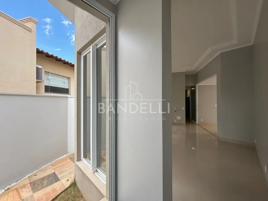 Casa de Condomínio com 3 quartos à venda, 160m2 em Residencial Village Damha II, Araraquara - SP - imagem 3 Foto 3 de Casa de Condomínio com 3 quartos à venda, 160m2 em Residencial Village Damha II, Araraquara - SP