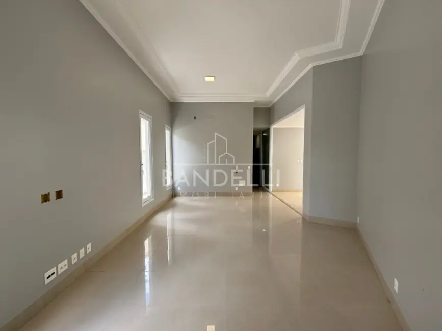 Casa de Condomínio com 3 quartos à venda, 160m2 em Residencial Village Damha II, Araraquara - SP - imagem 5 Foto 5 de Casa de Condomínio com 3 quartos à venda, 160m2 em Residencial Village Damha II, Araraquara - SP