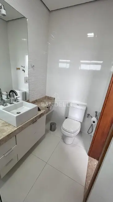 Casa de Condomínio com 3 quartos para alugar, 157m2 em Residencial Village Damha II, Araraquara - SP - imagem 9 Foto 9 de Casa de Condomínio com 3 quartos para alugar, 157m2 em Residencial Village Damha II, Araraquara - SP