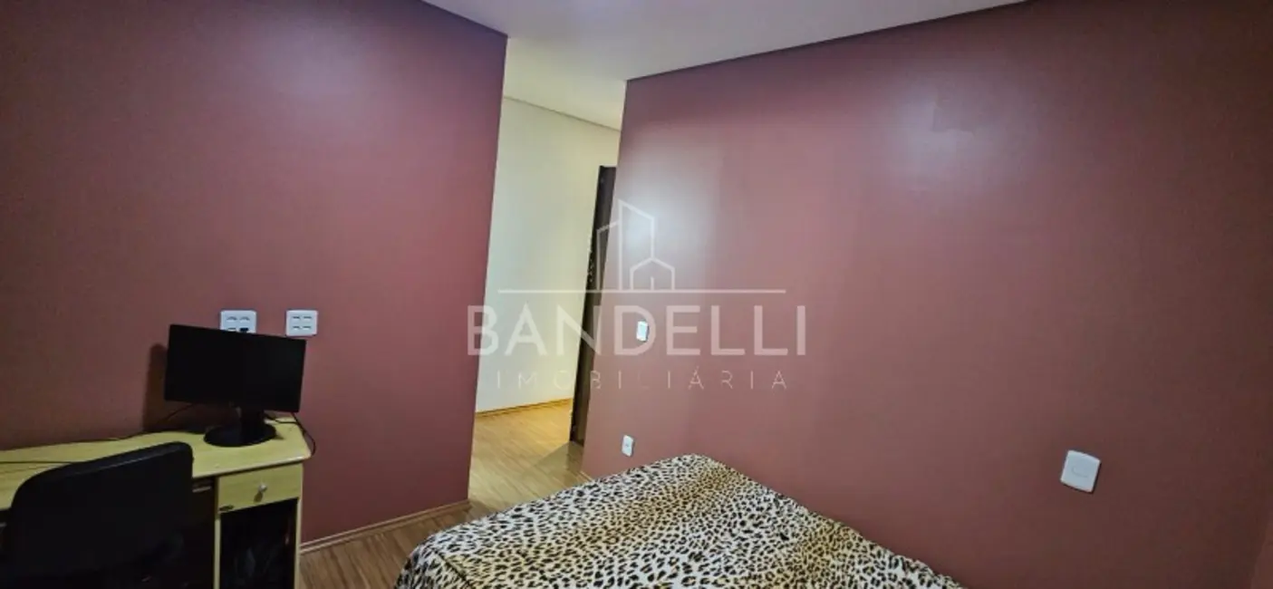 Casa de Condomínio com 3 quartos à venda, 225m2 em Residencial Village Damha II, Araraquara - SP - imagem 5 Foto 5 de Casa de Condomínio com 3 quartos à venda, 225m2 em Residencial Village Damha II, Araraquara - SP