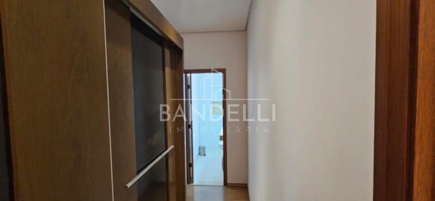 Casa de Condomínio com 3 quartos à venda, 225m2 em Residencial Village Damha II, Araraquara - SP - imagem 7 Foto 7 de Casa de Condomínio com 3 quartos à venda, 225m2 em Residencial Village Damha II, Araraquara - SP