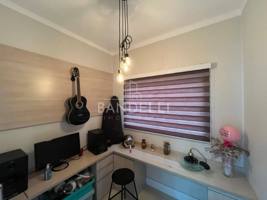 Foto 5 de Casa de Condomínio com 3 quartos à venda, 162m2 em Parque Residencial Damha, Araraquara - SP