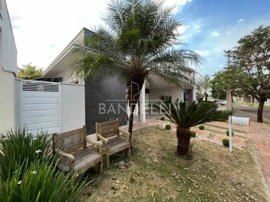 Foto 4 de Casa de Condomínio com 3 quartos à venda, 162m2 em Parque Residencial Damha, Araraquara - SP