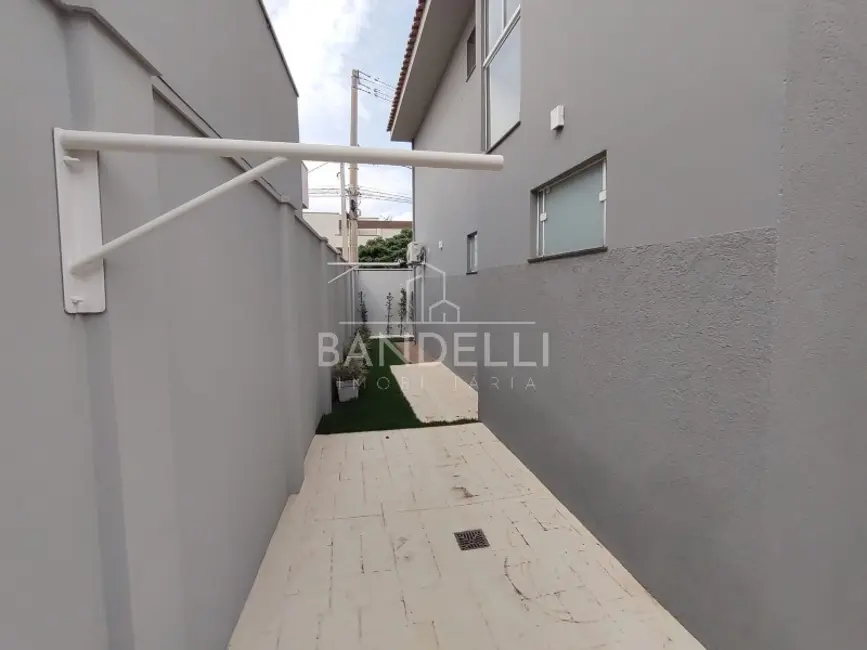 Foto 5 de Casa de Condomínio com 3 quartos à venda, 199m2 em Residencial Village Damha II, Araraquara - SP