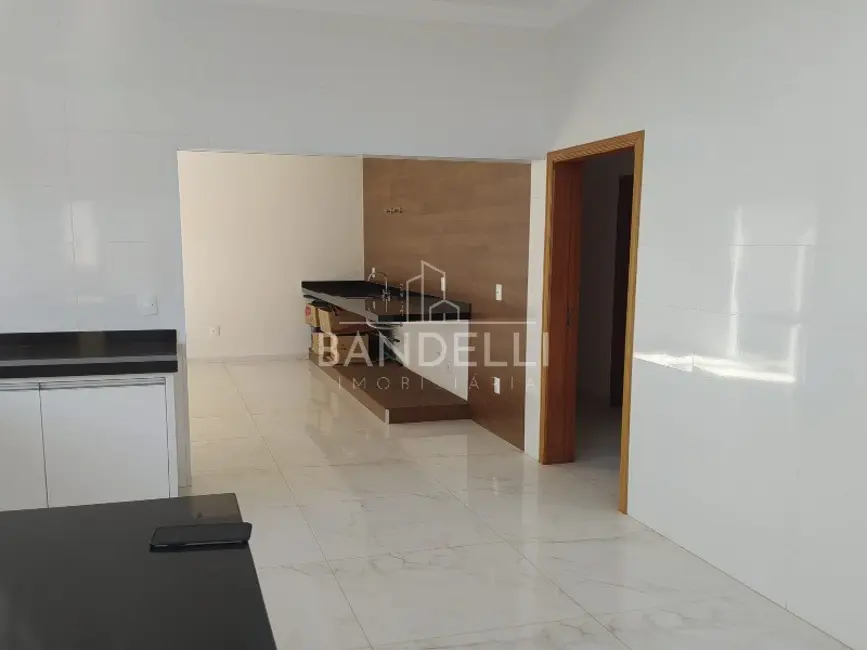 Casa de Condomínio com 3 quartos à venda, 257m2 em Parque Residencial Damha, Araraquara - SP - imagem 7 Foto 7 de Casa de Condomínio com 3 quartos à venda, 257m2 em Parque Residencial Damha, Araraquara - SP