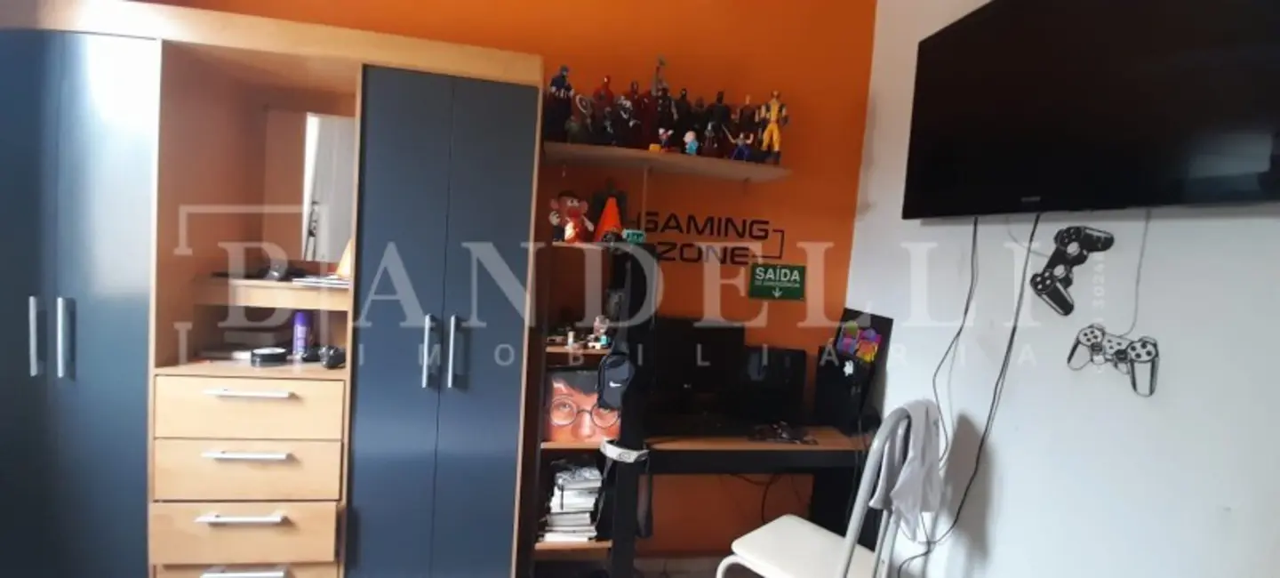 Casa com 2 quartos à venda, 98m2 em Parque Residencial Jardim do Valle, Araraquara - SP - imagem 3 Foto 3 de Casa com 2 quartos à venda, 98m2 em Parque Residencial Jardim do Valle, Araraquara - SP