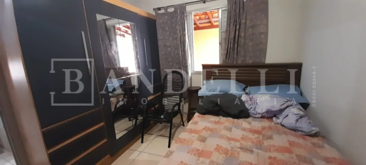 Casa com 2 quartos à venda, 98m2 em Parque Residencial Jardim do Valle, Araraquara - SP - imagem 5 Foto 5 de Casa com 2 quartos à venda, 98m2 em Parque Residencial Jardim do Valle, Araraquara - SP