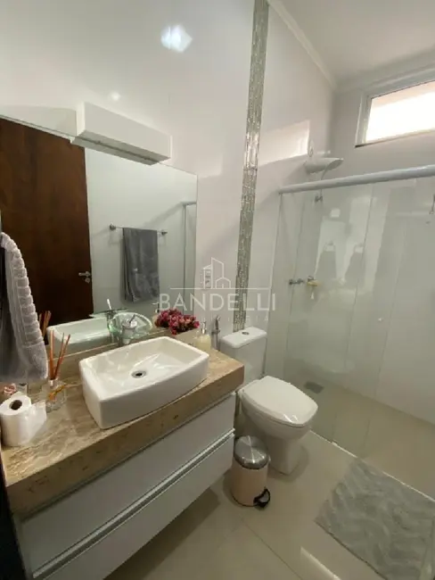 Casa de Condomínio com 3 quartos à venda, 142m2 em Araraquara - SP - imagem 7 Foto 7 de Casa de Condomínio com 3 quartos à venda, 142m2 em Araraquara - SP