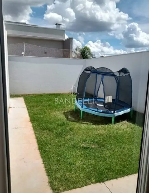 Foto 2 de Casa de Condomínio com 3 quartos à venda, 210m2 em Araraquara - SP