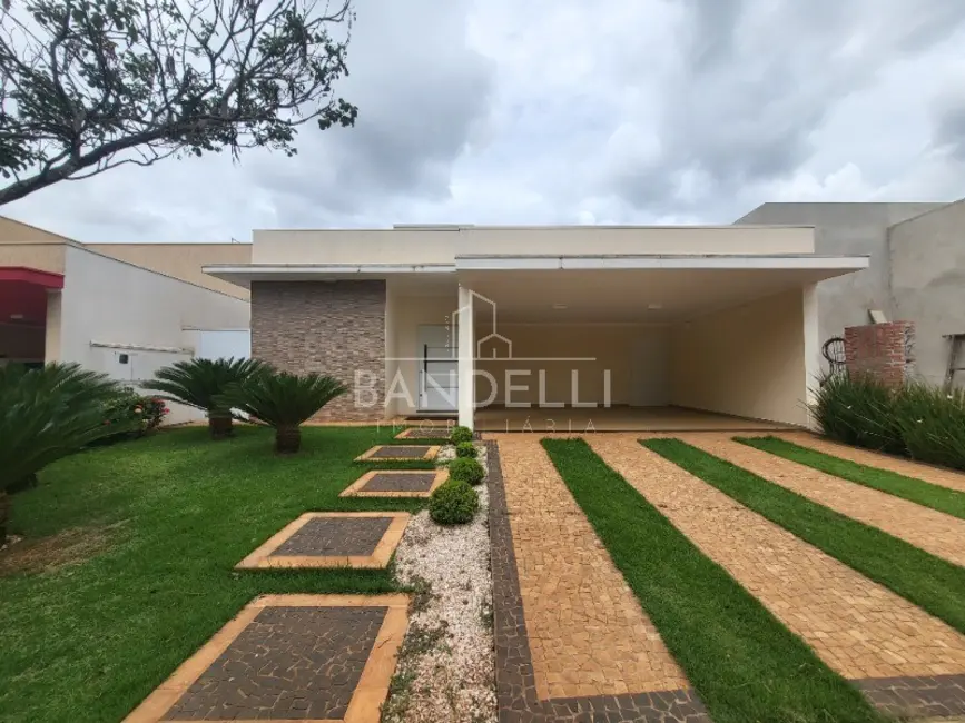 Foto 1 de Casa de Condomínio com 3 quartos à venda, 214m2 em Araraquara - SP