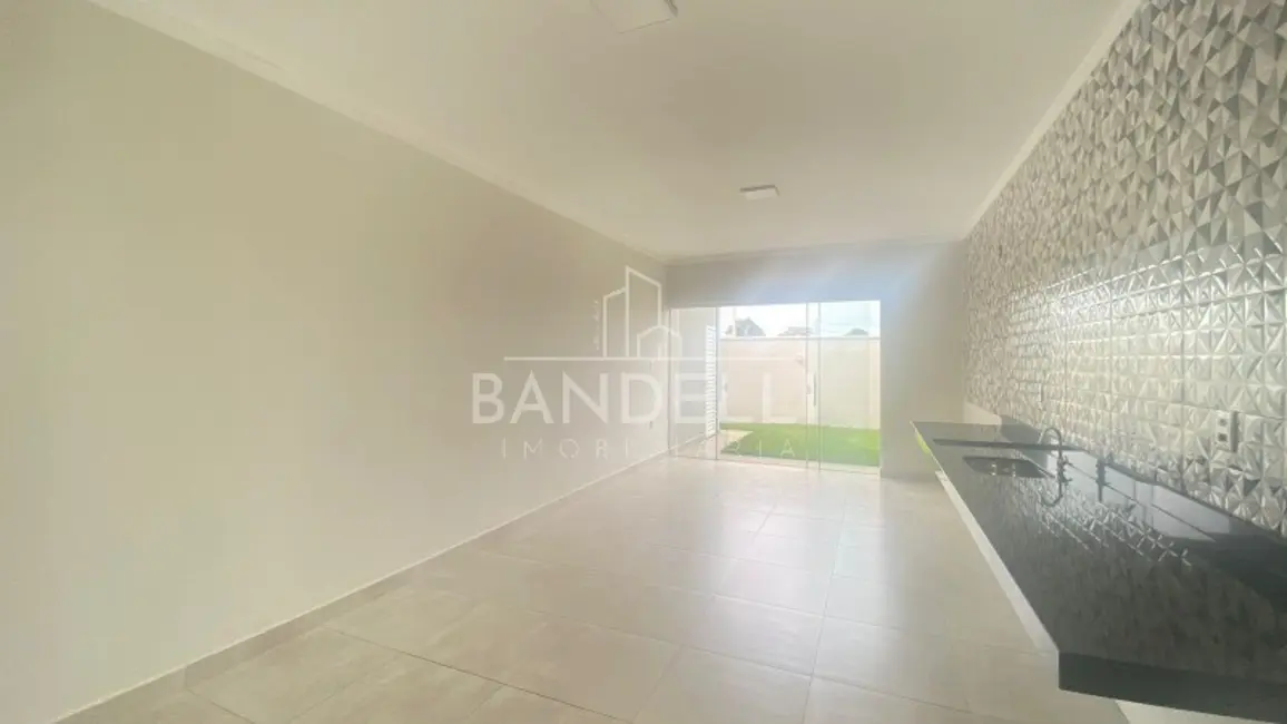 Casa de Condomínio com 3 quartos à venda, 140m2 em Araraquara - SP - imagem 6 Foto 6 de Casa de Condomínio com 3 quartos à venda, 140m2 em Araraquara - SP