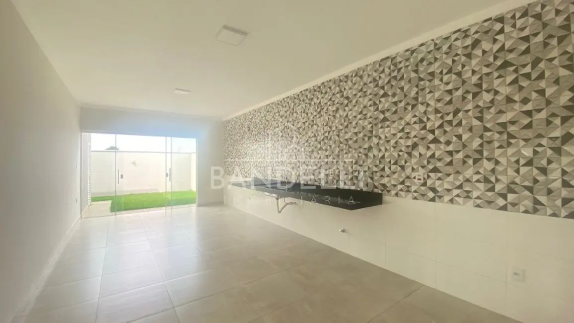 Casa de Condomínio com 3 quartos à venda, 140m2 em Araraquara - SP - imagem 5 Foto 5 de Casa de Condomínio com 3 quartos à venda, 140m2 em Araraquara - SP