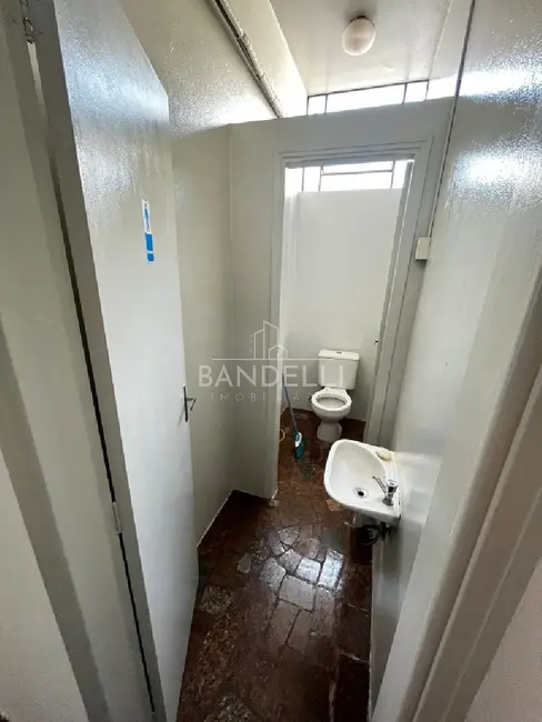 Sala Comercial à venda e para alugar, 100m2 em Centro, Araraquara - SP - imagem 9 Foto 9 de Sala Comercial à venda e para alugar, 100m2 em Centro, Araraquara - SP