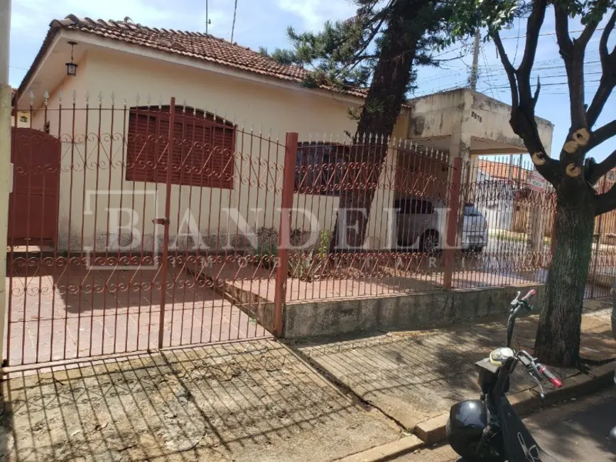 Foto 1 de Casa com 2 quartos à venda, 78m2 em Vila Xavier (Vila Xavier), Araraquara - SP