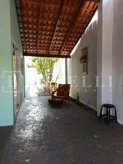 Casa com 3 quartos à venda, 132m2 em Jardim Roberto Selmi Dei, Araraquara - SP - imagem 5 Foto 5 de Casa com 3 quartos à venda, 132m2 em Jardim Roberto Selmi Dei, Araraquara - SP