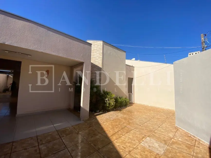 Casa com 2 quartos à venda, 183m2 em Jardim do Bosque, Araraquara - SP - imagem 5 Foto 5 de Casa com 2 quartos à venda, 183m2 em Jardim do Bosque, Araraquara - SP