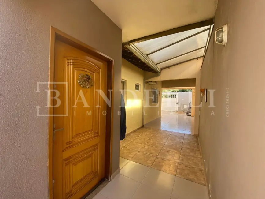 Casa com 2 quartos à venda, 183m2 em Jardim do Bosque, Araraquara - SP - imagem 9 Foto 9 de Casa com 2 quartos à venda, 183m2 em Jardim do Bosque, Araraquara - SP