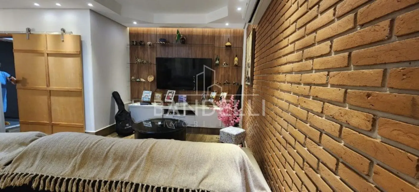 Casa com 5 quartos à venda, 310m2 em Vila Harmonia, Araraquara - SP - imagem 6 Foto 6 de Casa com 5 quartos à venda, 310m2 em Vila Harmonia, Araraquara - SP